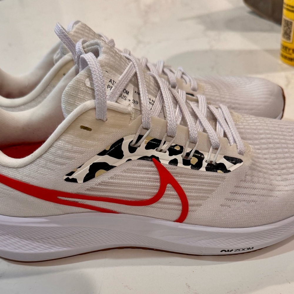 Nike White and Red Sneakers with Animal Print